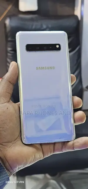 Samsung Galaxy S10 5G 512 GB White