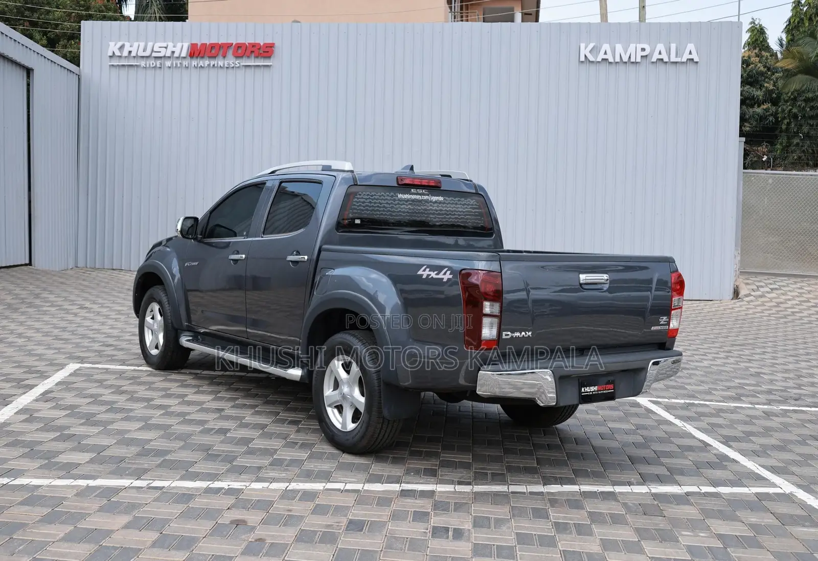 Isuzu D-MAX 2015 Gray