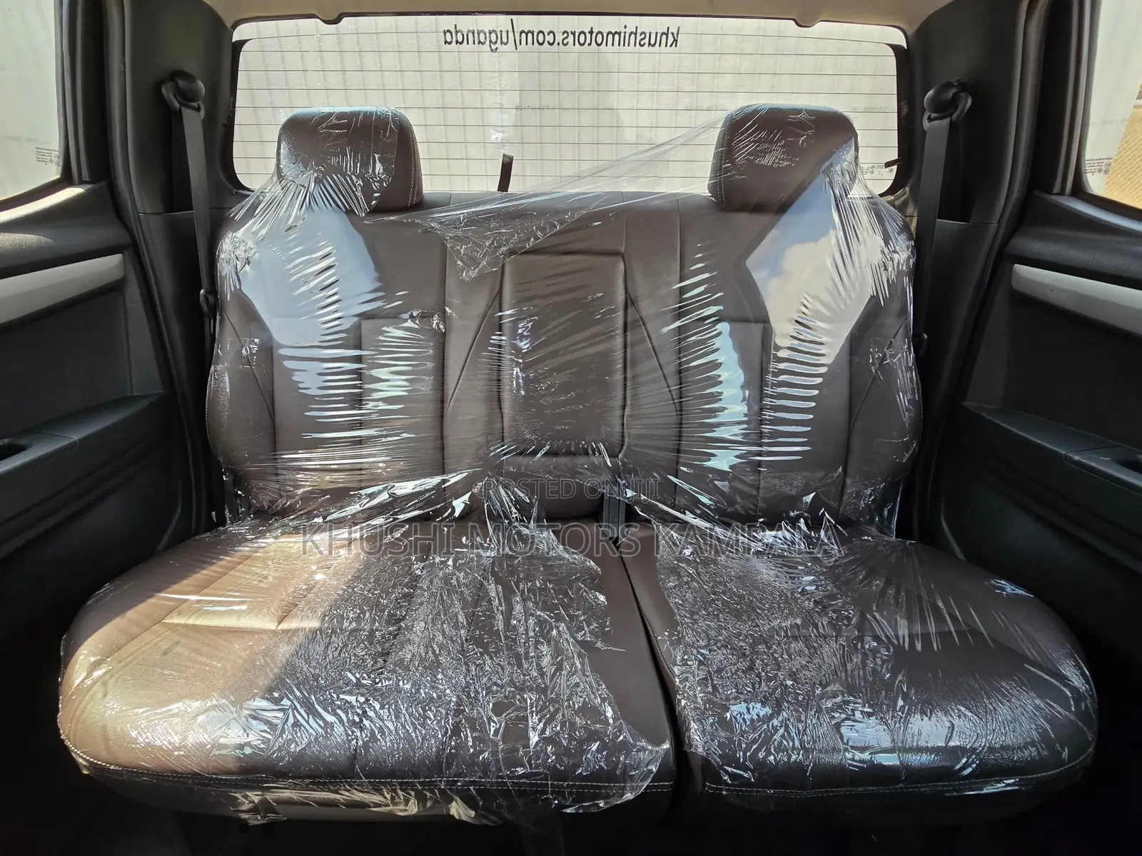 Isuzu D-MAX 2015 Gray
