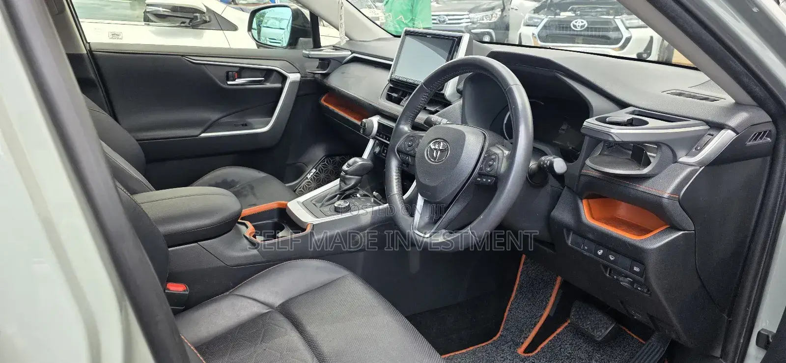 Toyota RAV4 2020 Green
