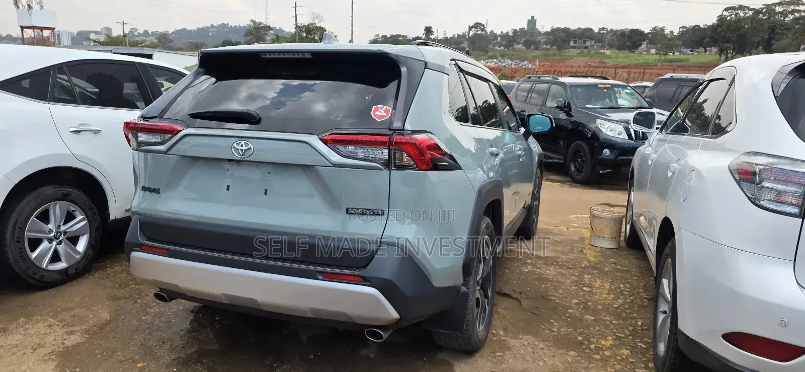 Toyota RAV4 2020 Green