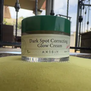 Photo - Dark Spot Correcting Glow Cream