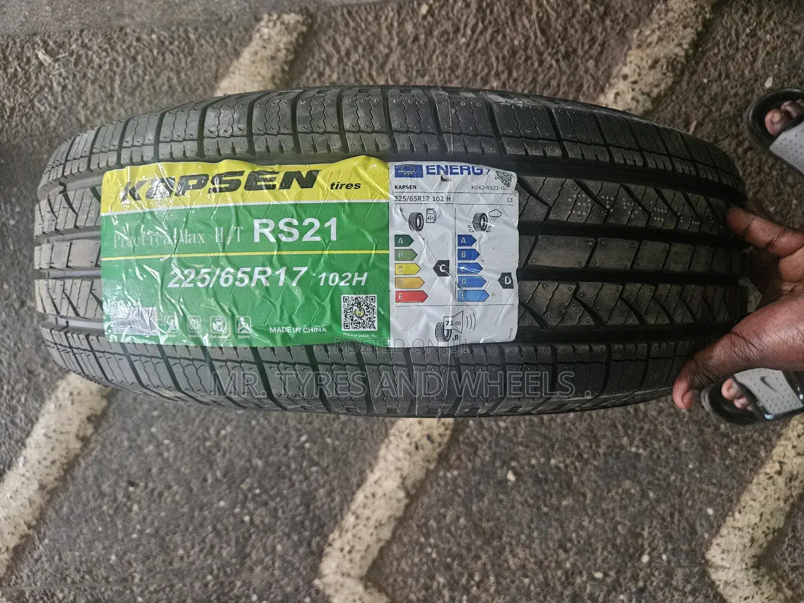 225 65 R17 Kapsin Practical Max High Way Tires.