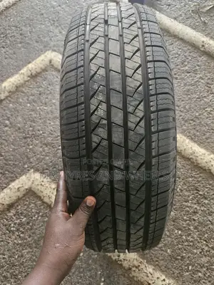 225 65 R17 Kapsin Practical Max High Way Tires.