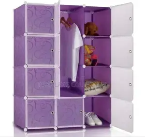 3 Columns Closet