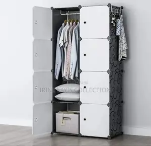 2 Columns Closet