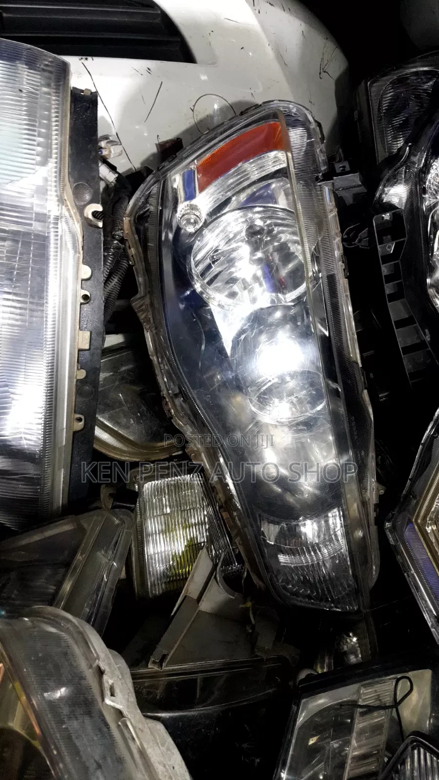 Mitsubishi Outlander 2011 - 2013 Headlamp