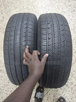 215 70 R15 Kapsin Used but Still Gd Tires Order Now.