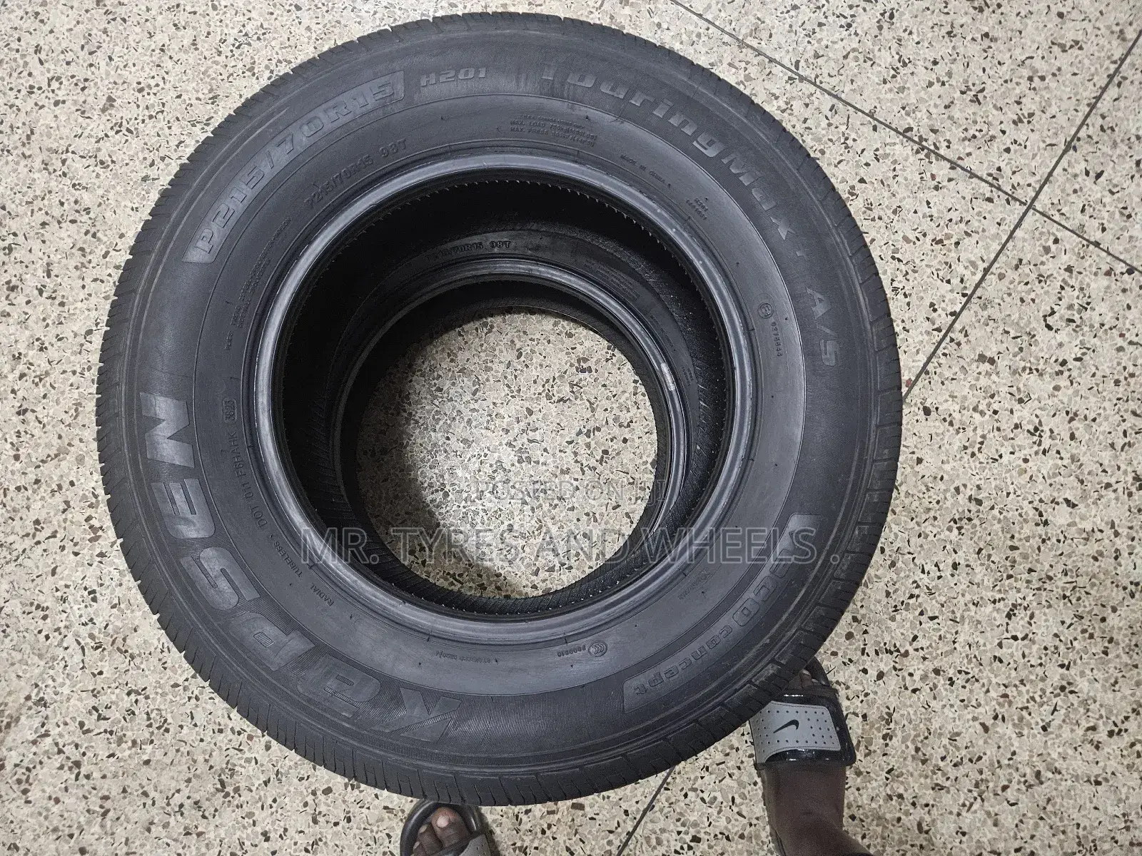 215 70 R15 Kapsin Used but Still Gd Tires Order Now.