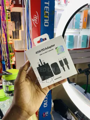 Photo - Samsung Charger