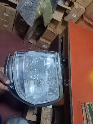 New Cornerlamp L/Cruiser Fj80 (Balloon)