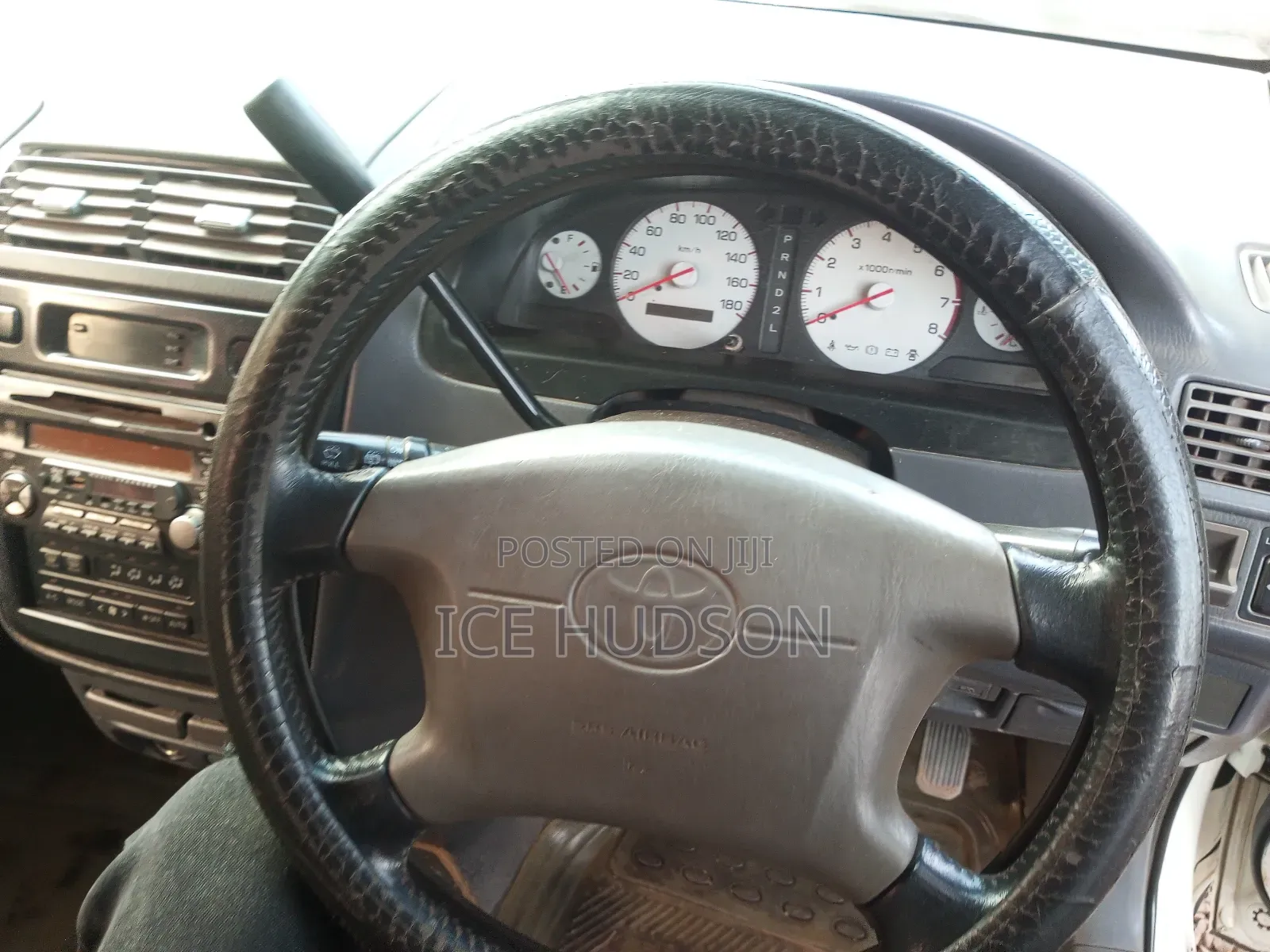 Toyota Ipsum 2000 White