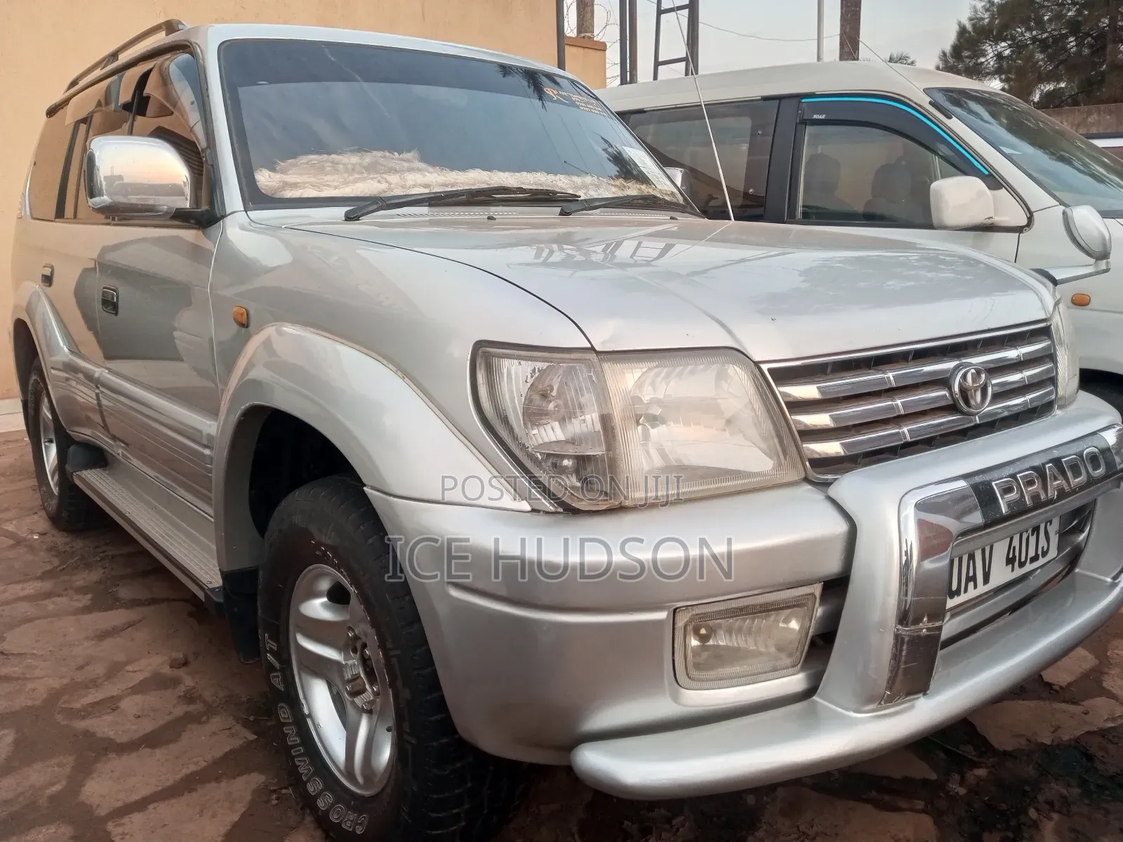 Toyota Land Cruiser Prado 2003 Silver
