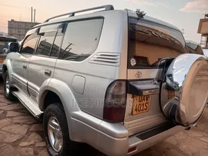 Toyota Land Cruiser Prado 2003 Silver