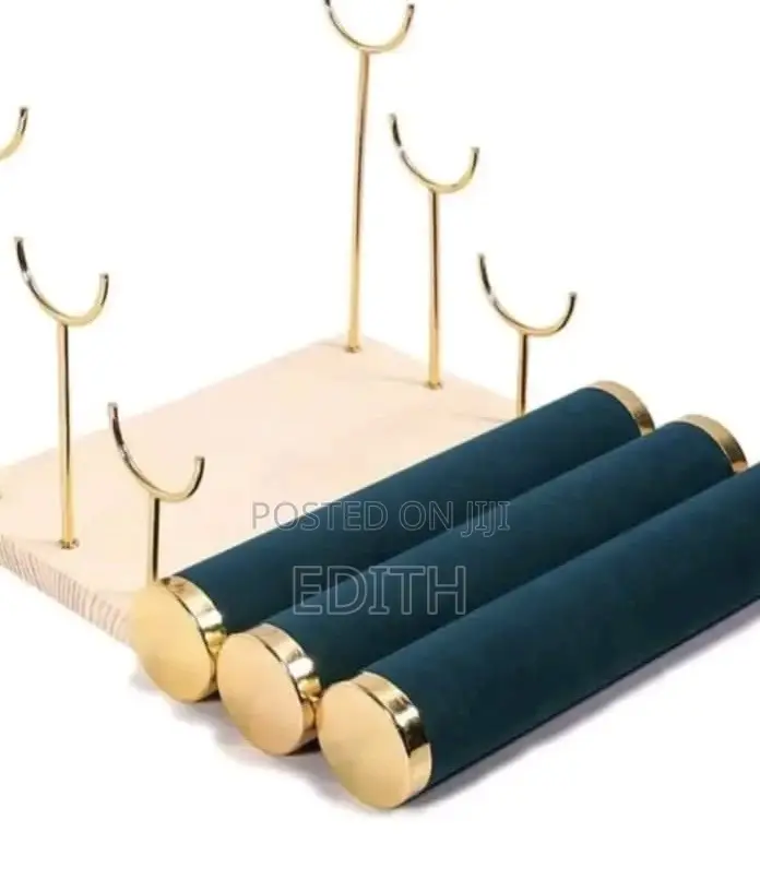 Bracelet Jewelry Display