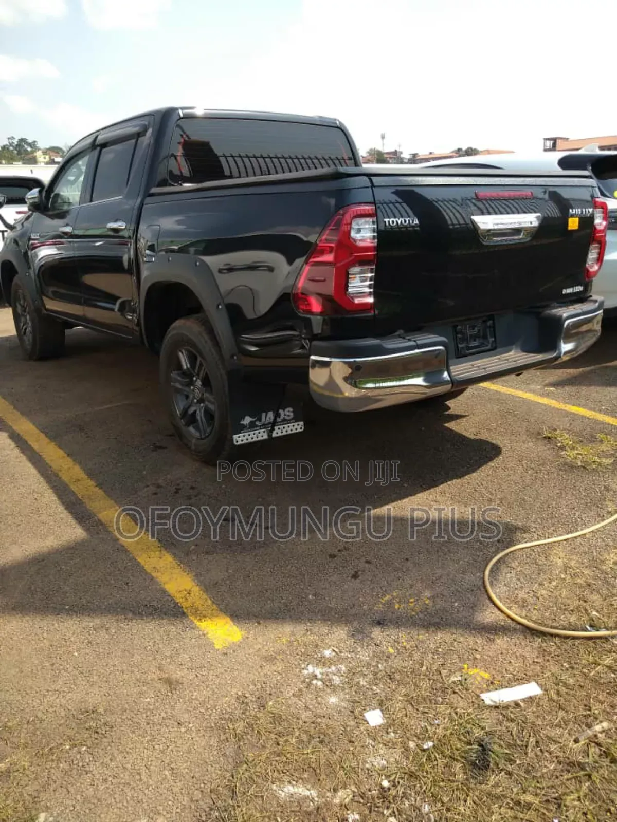 Toyota Hilux 2020 Black