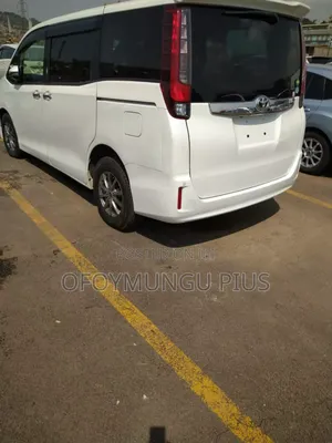 Toyota Noah 2016 White