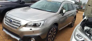 Subaru Outback 2.5i AWD 2016 Gold