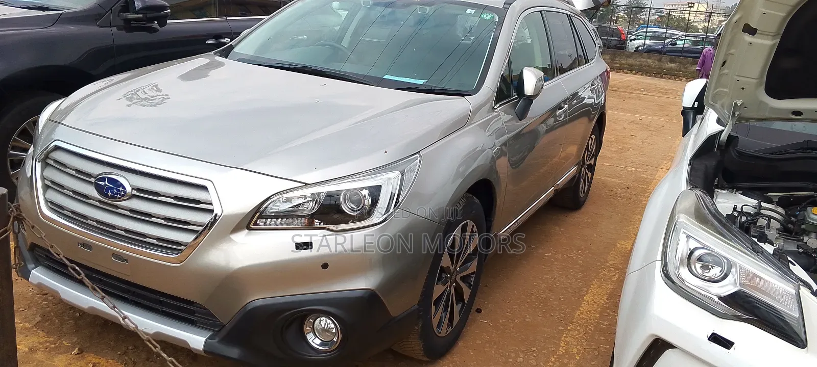 Subaru Outback 2.5i AWD 2016 Gold
