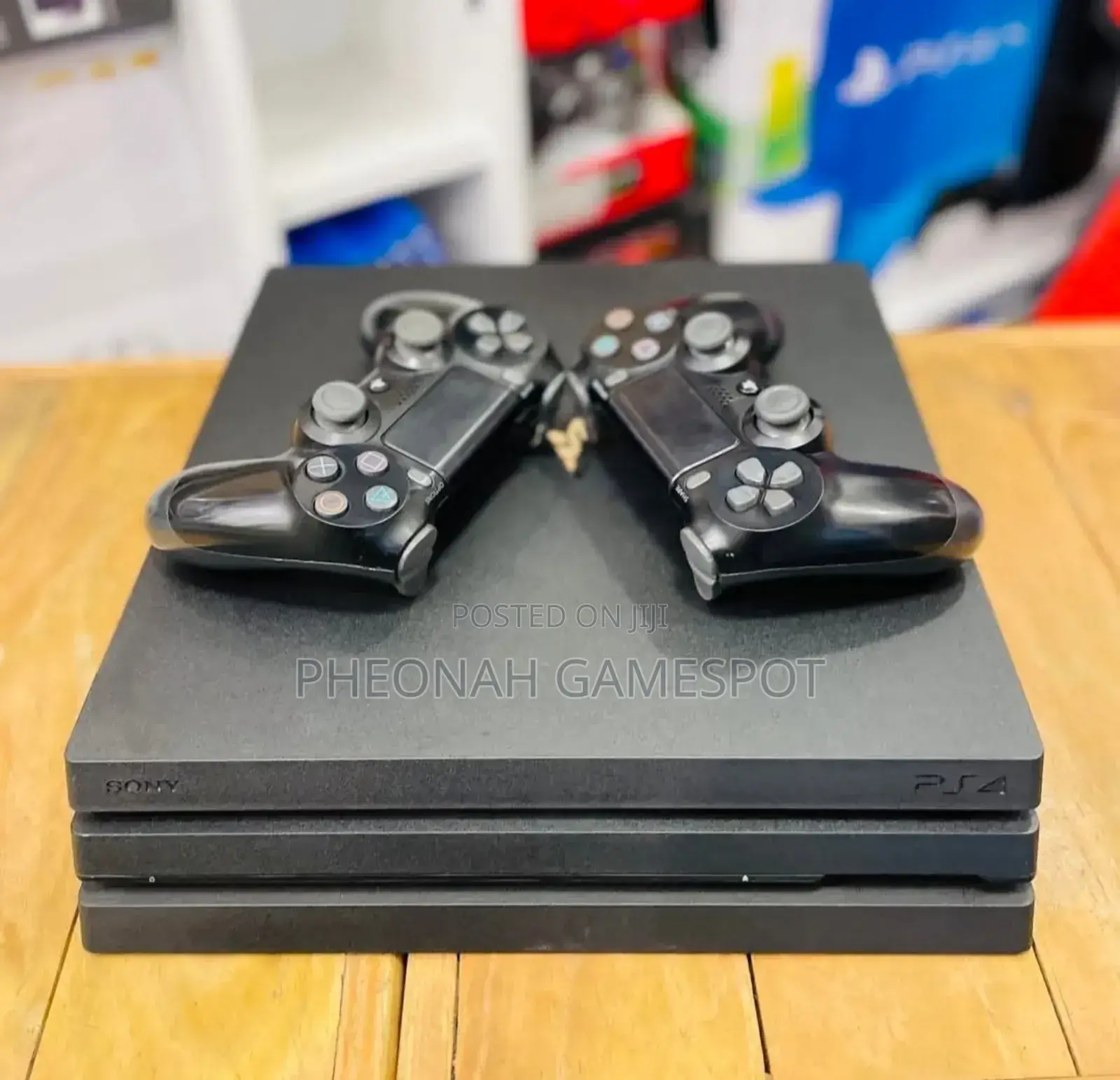 Chipped Playstation 4 Pro (Ps4 Pro) Gaming Console