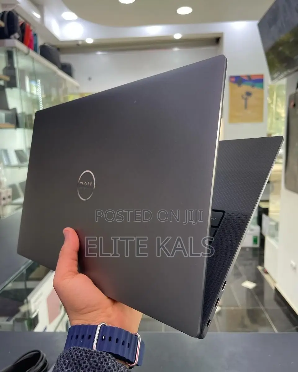 Laptop Dell Vostro 15 5568 8GB Intel Core I5 SSD 500GB