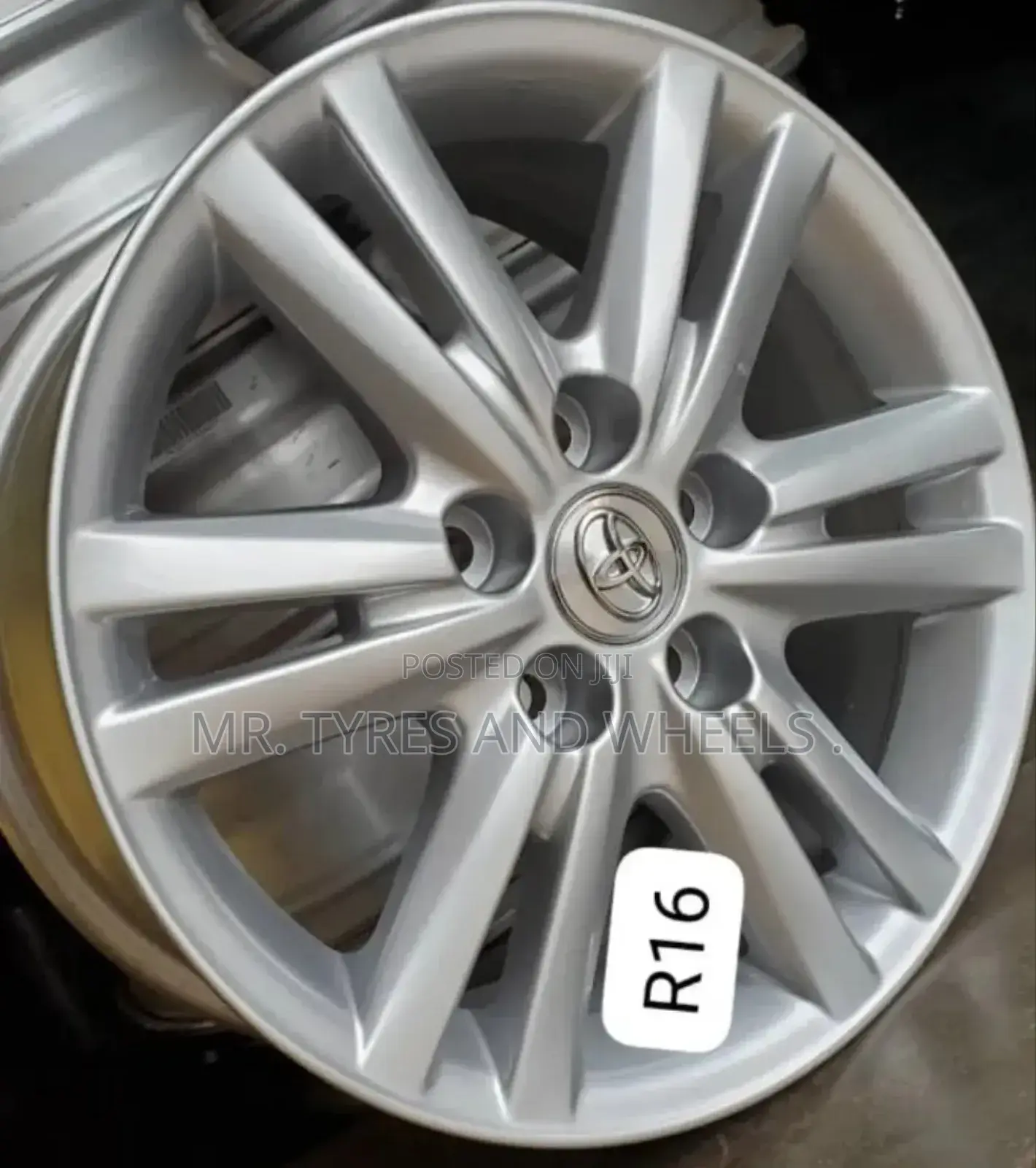 R16 Its an Original Rim 4 Sam Cars but U Can Use It Also.