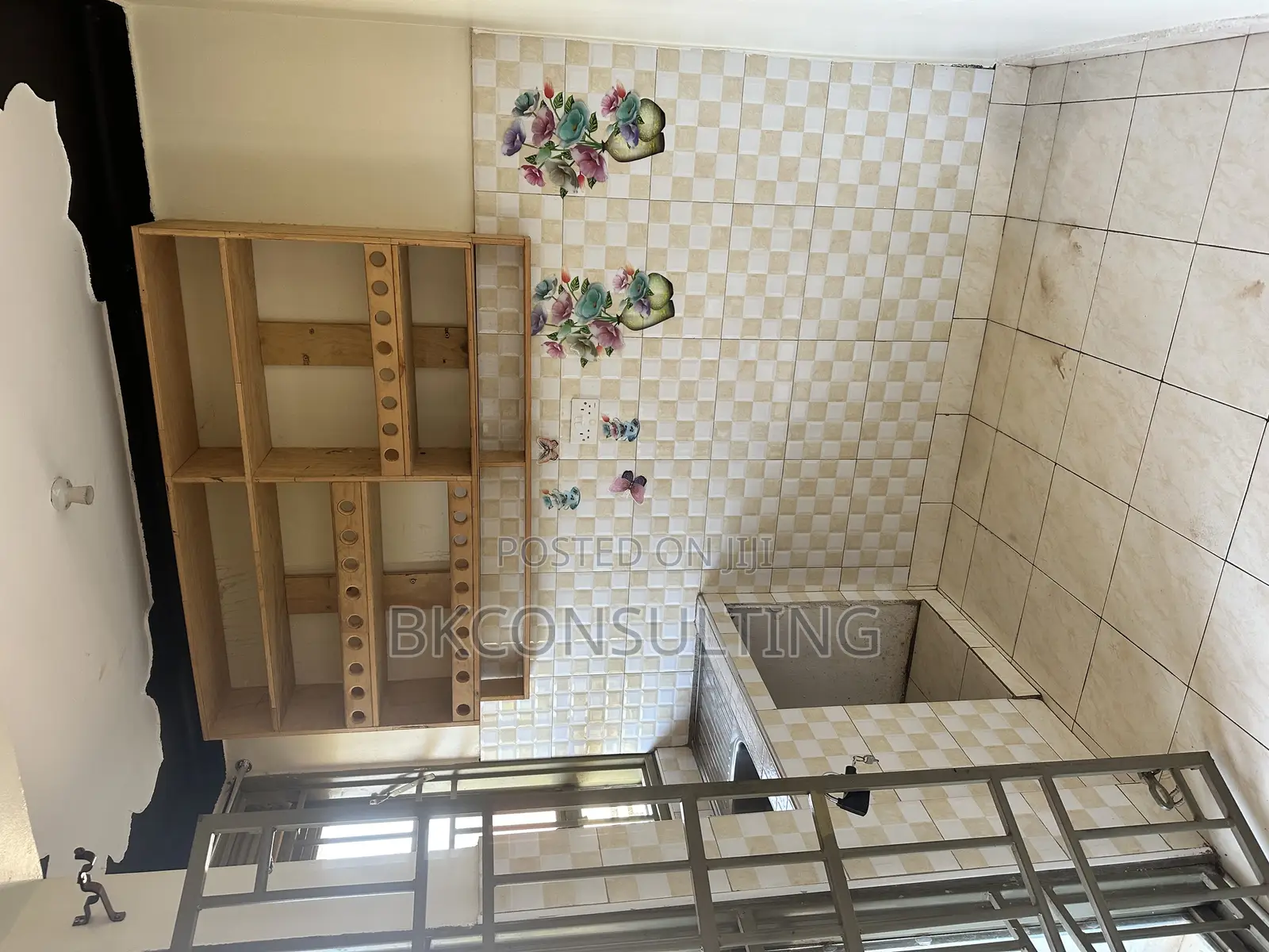 1bdrm Apartment in M&K Housing Services, Ssabagabo-Makindye for rent
