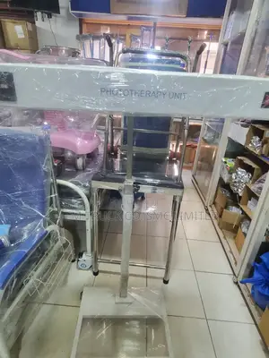 Infant Phototherapy Light