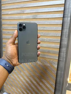 Photo - Apple iPhone 11 Pro Max 256 GB Green