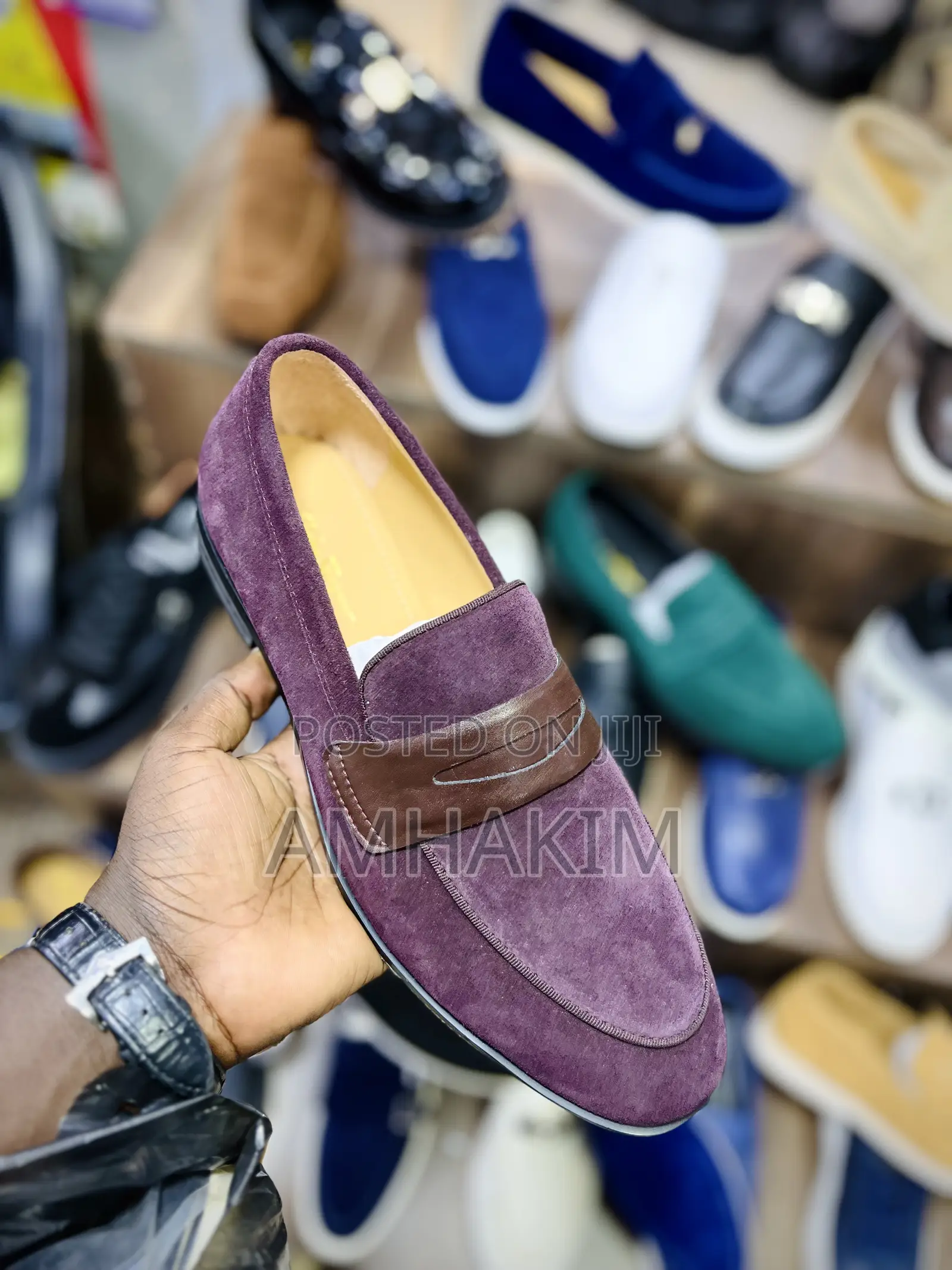 Classic Men Designer Ferragamo Loafers in Stock