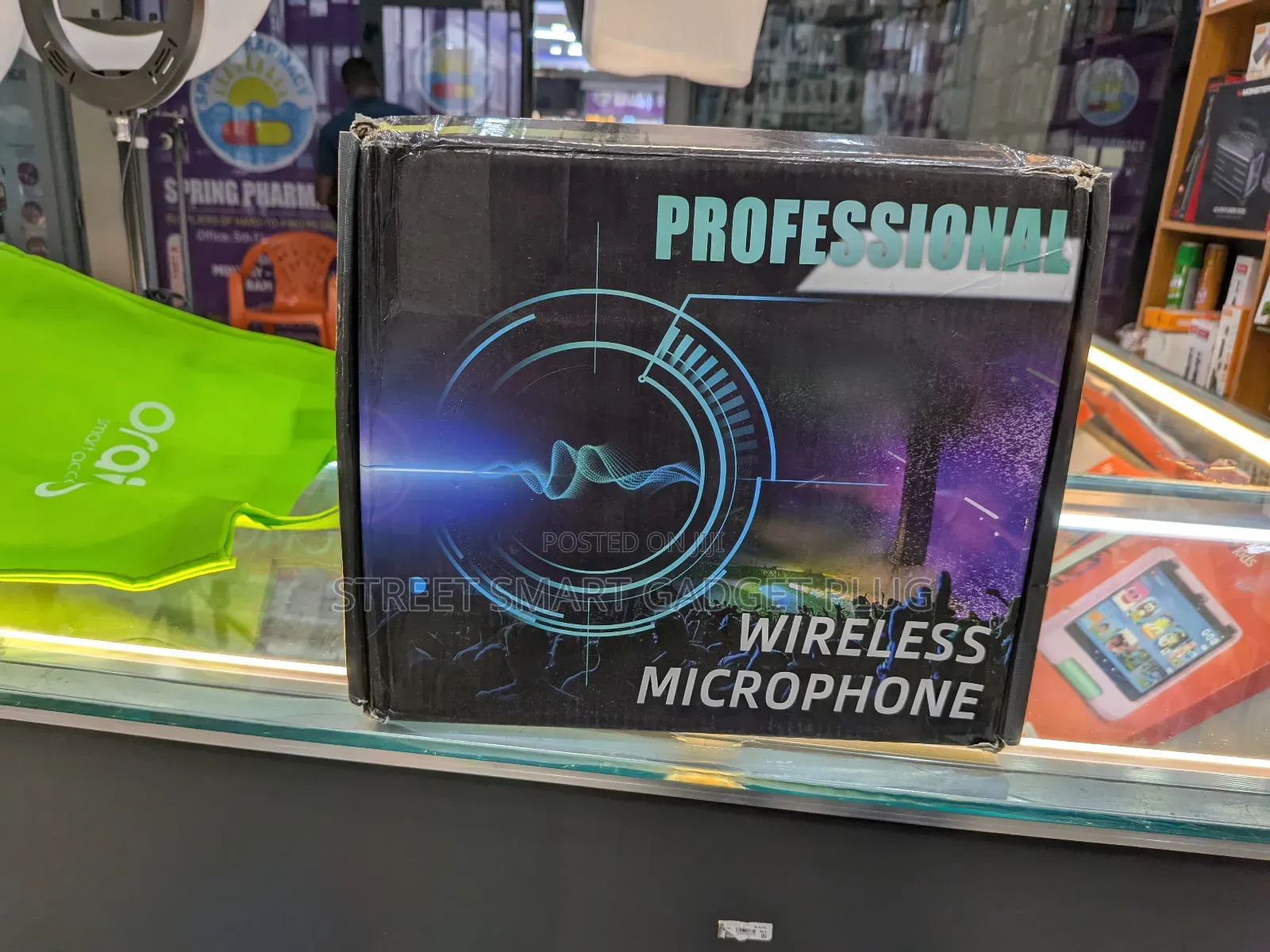 4 Channel Wireless Professional Mic