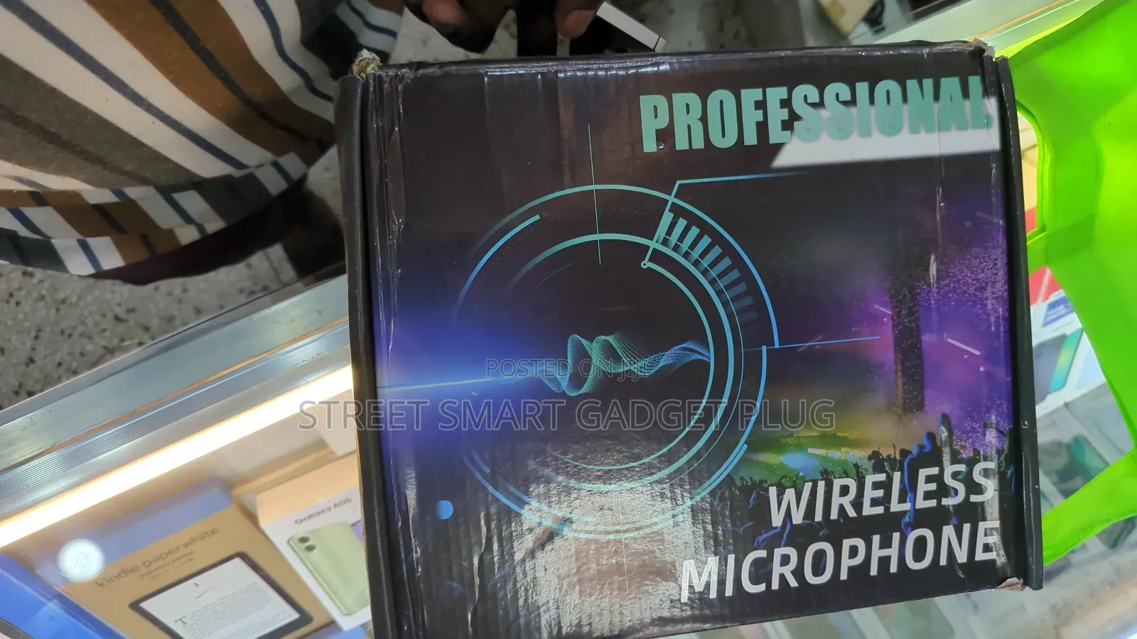 4 Channel Wireless Professional Mic
