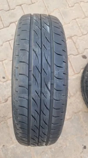 Photo - 175/60r16 Another Used Bridgestone Original