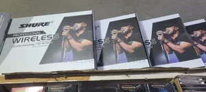Shure Profesional Wireless Microphone