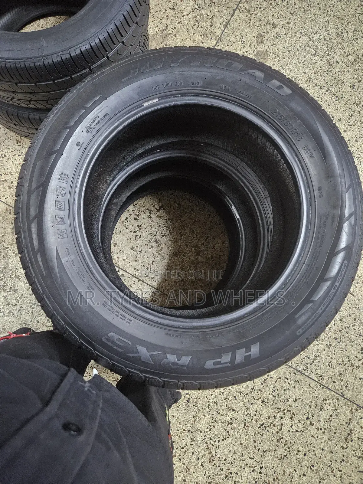 215 60 R16 Joyroad Hp Rx3 Used Only 3days.Its Only One Tire