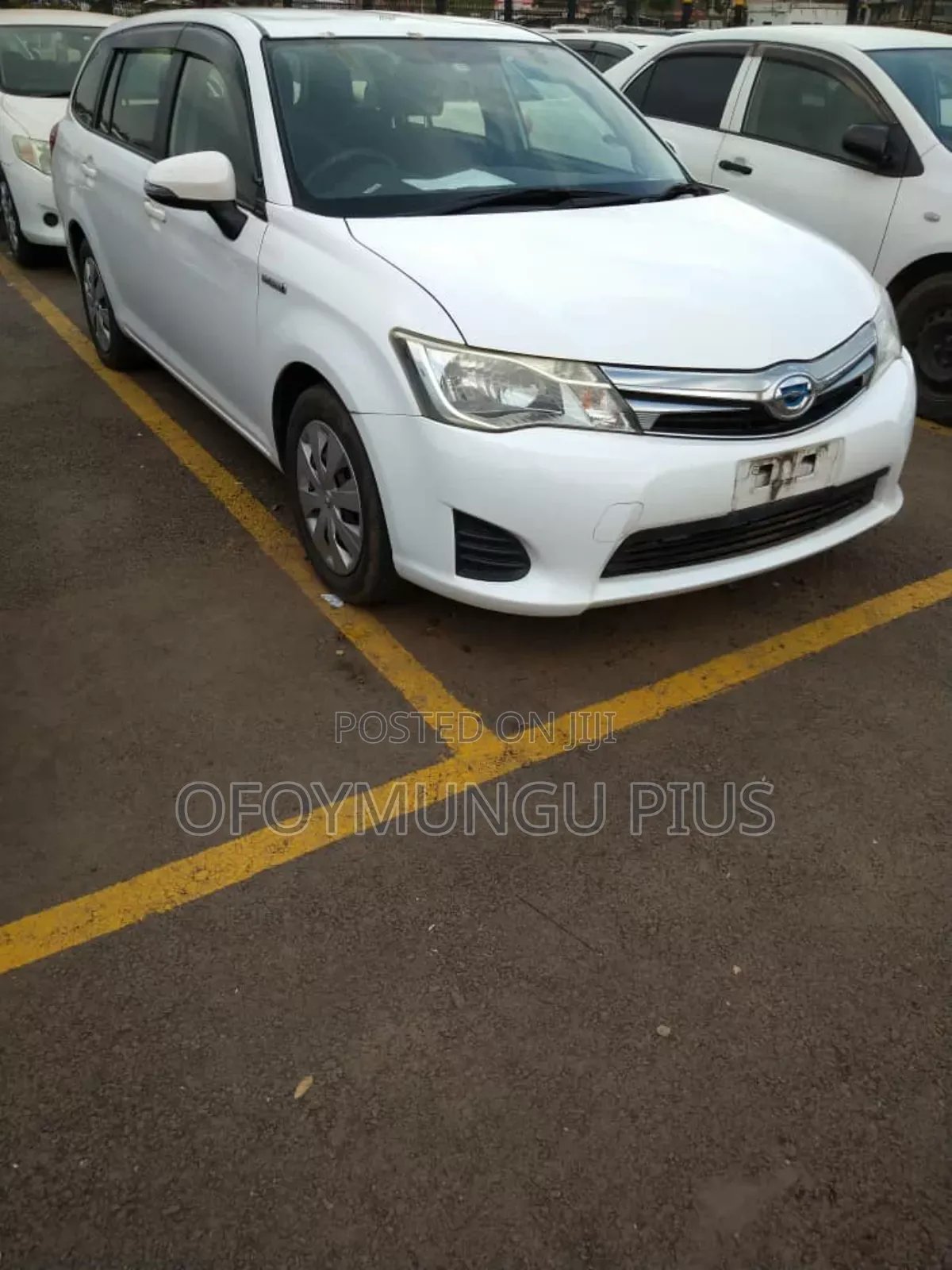 Toyota Corolla Fielder 2012 White