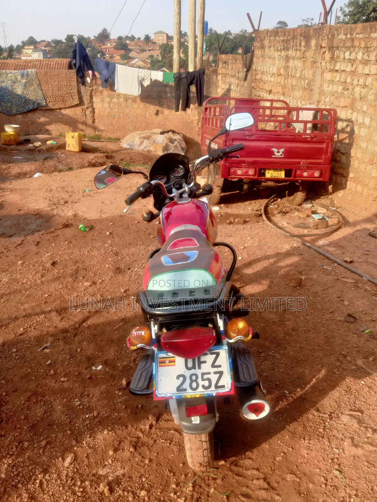 Bajaj Boxer 125 2024 Red