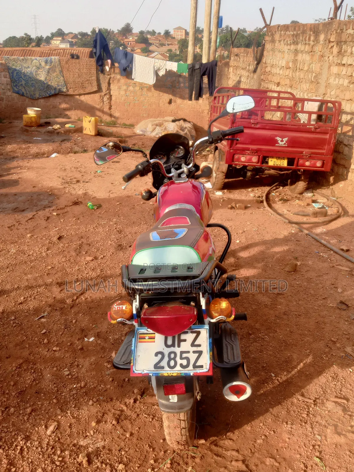 Bajaj Boxer 125 2024 Red
