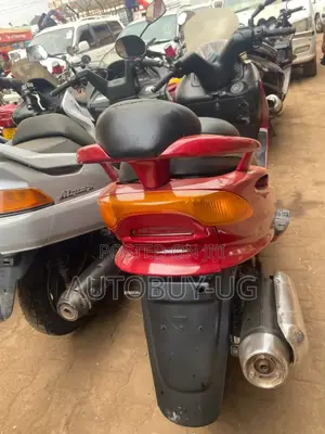 Yamaha Majesty 2020 Gray