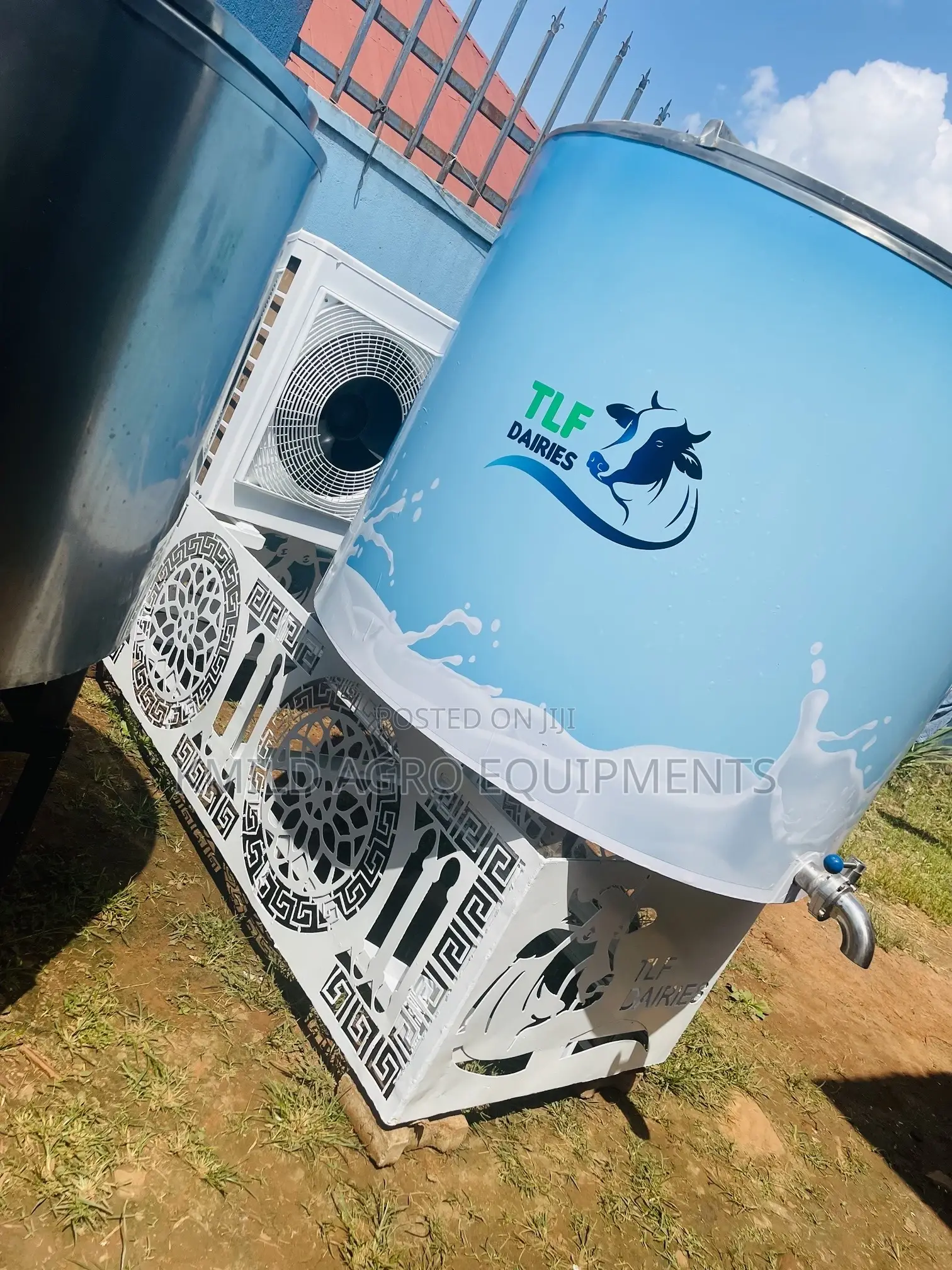 Branded Milk Cooler Tank 1000l