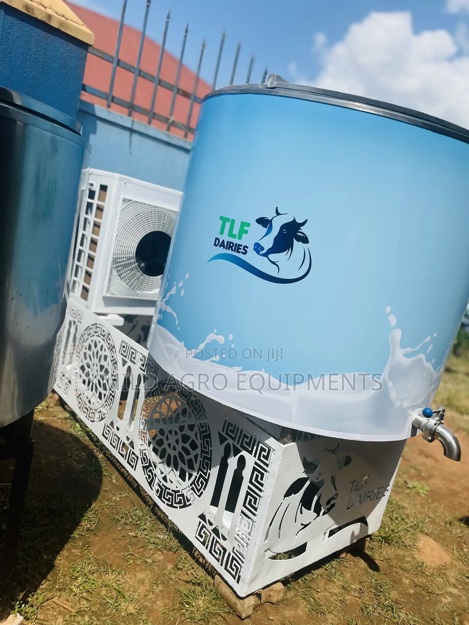 Branded Milk Cooler Tank 1000l