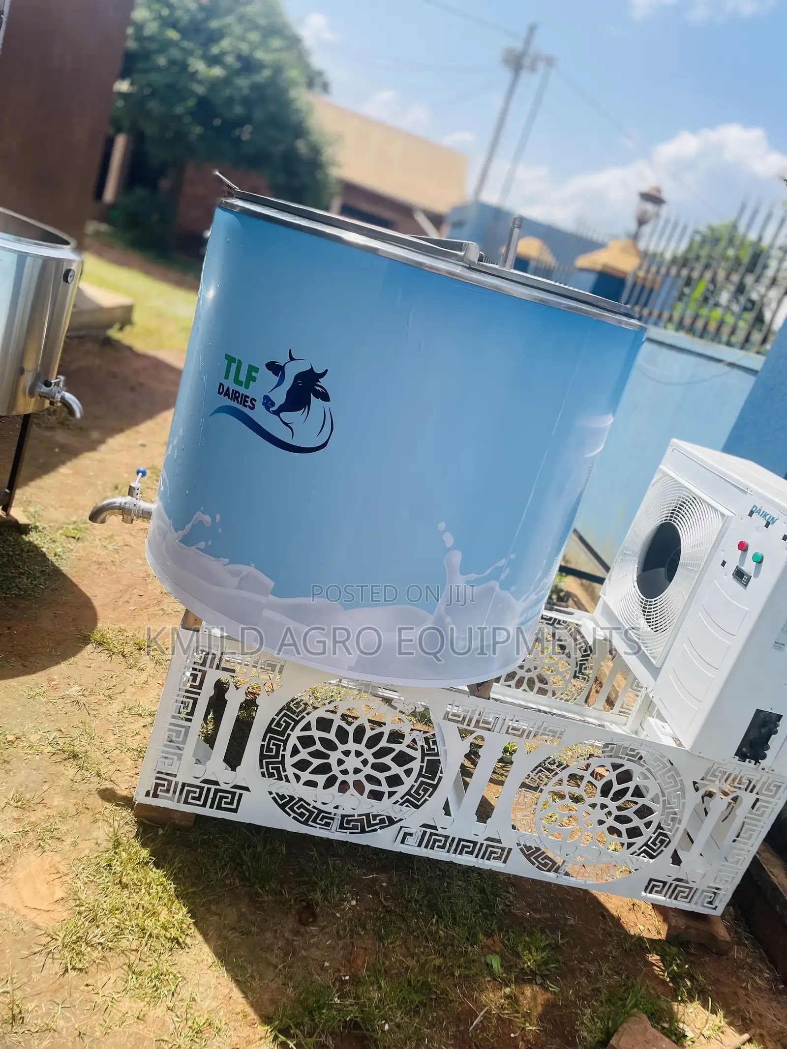 Branded Milk Cooler Tank 1000l