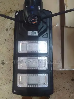 450w 2 in 1 Solar Camera Security Light