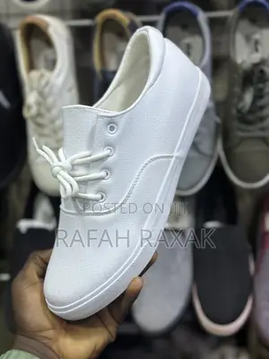 New Classic Unisex Triple White Leopard Easy Lace Up Shoes