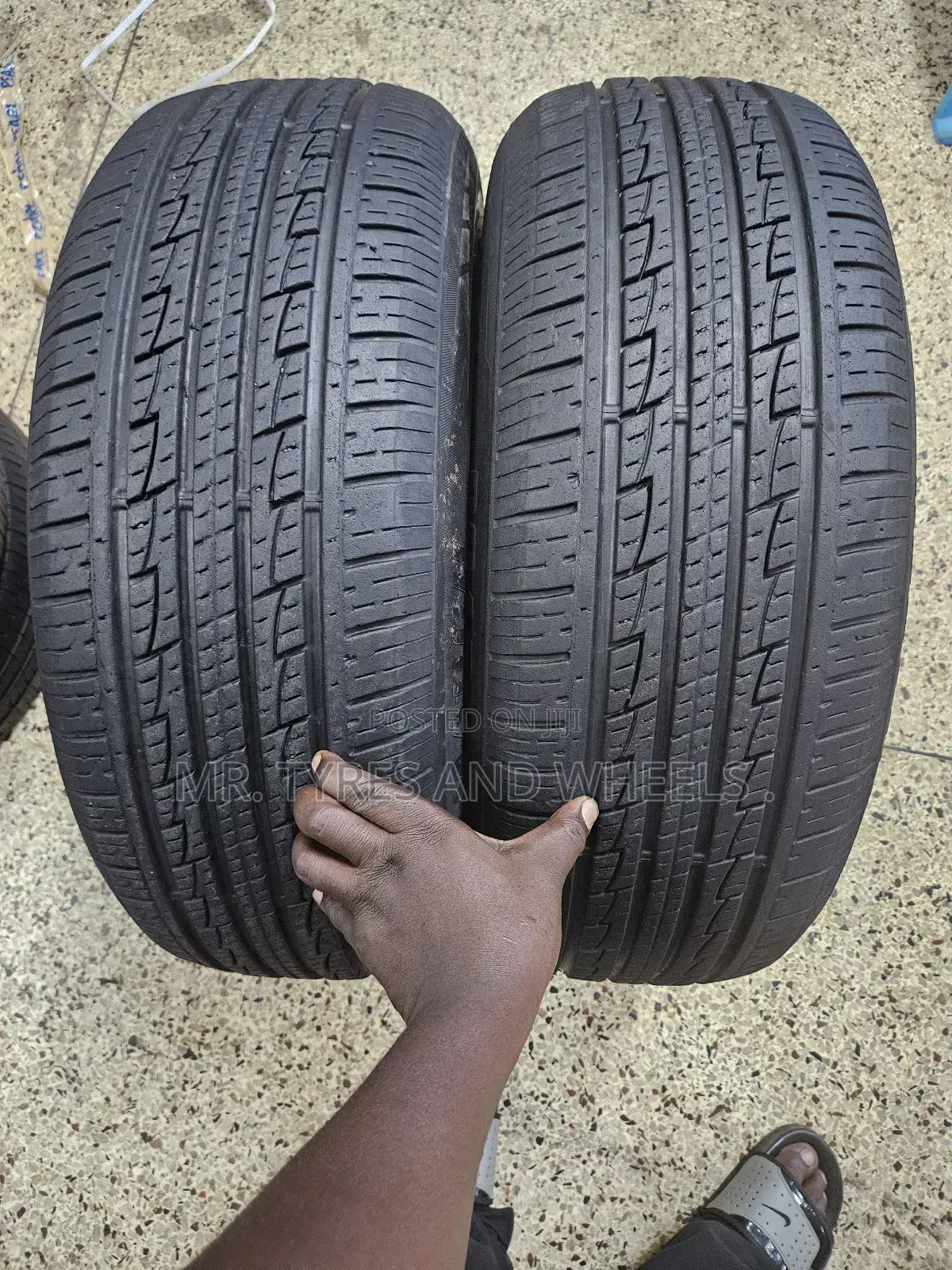 235 60 R18 Still Gd Tires. Be Aware of Bad Tires.