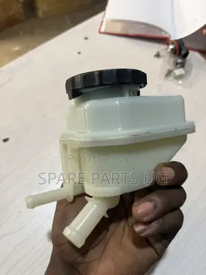 Hilux Revo Power Steering Fluid Tank