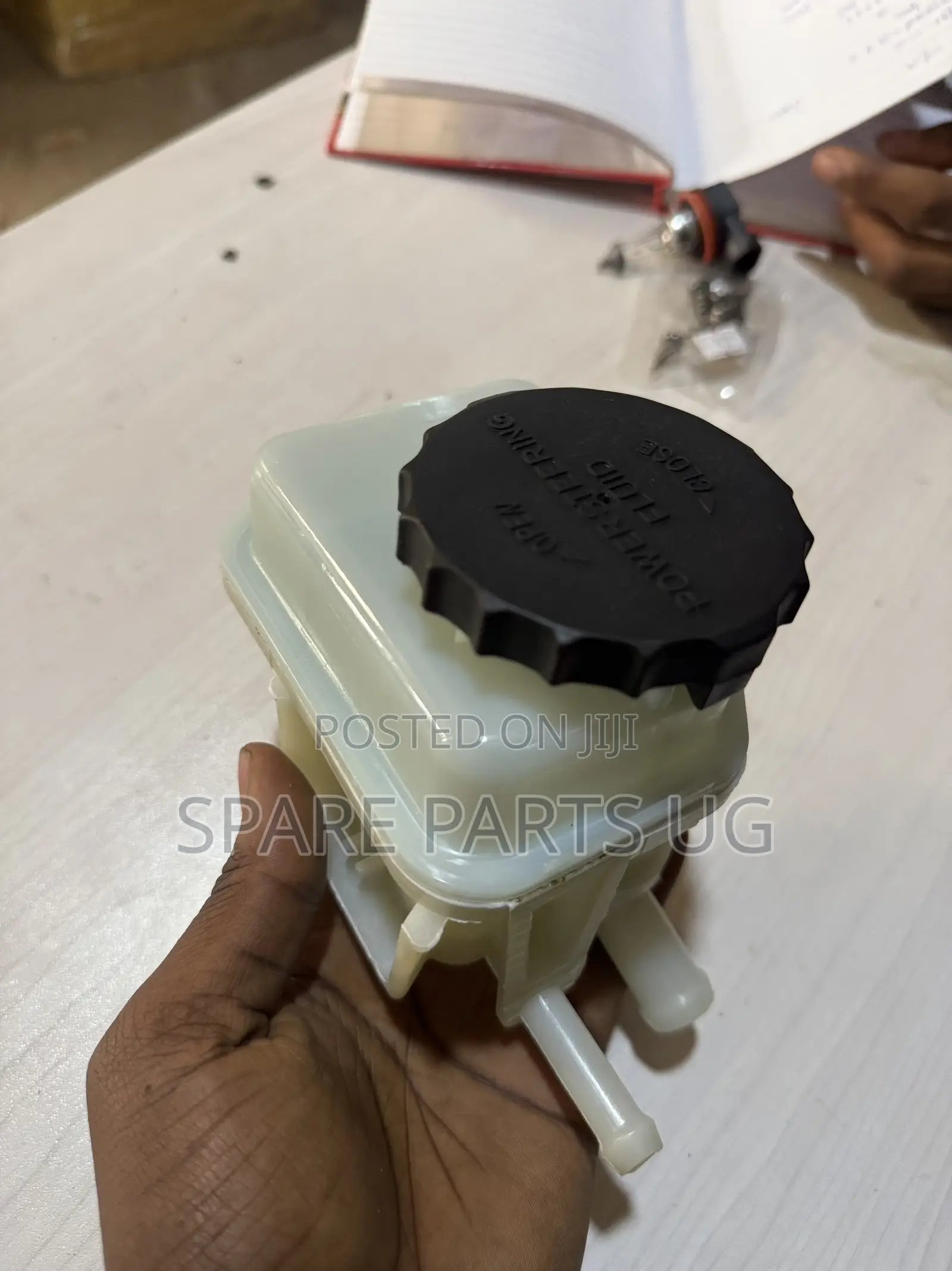 Hilux Revo Power Steering Fluid Tank