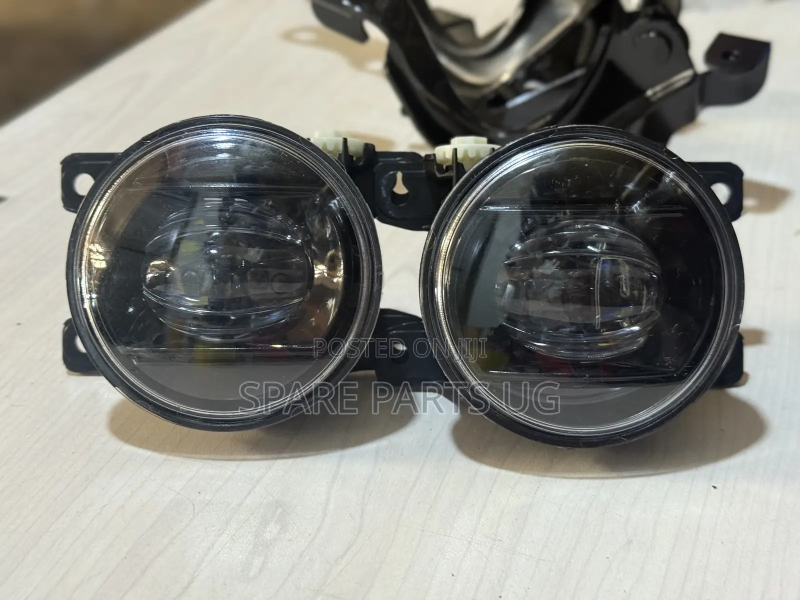 Isuzu Dmax 2020 Onwards Spotlights