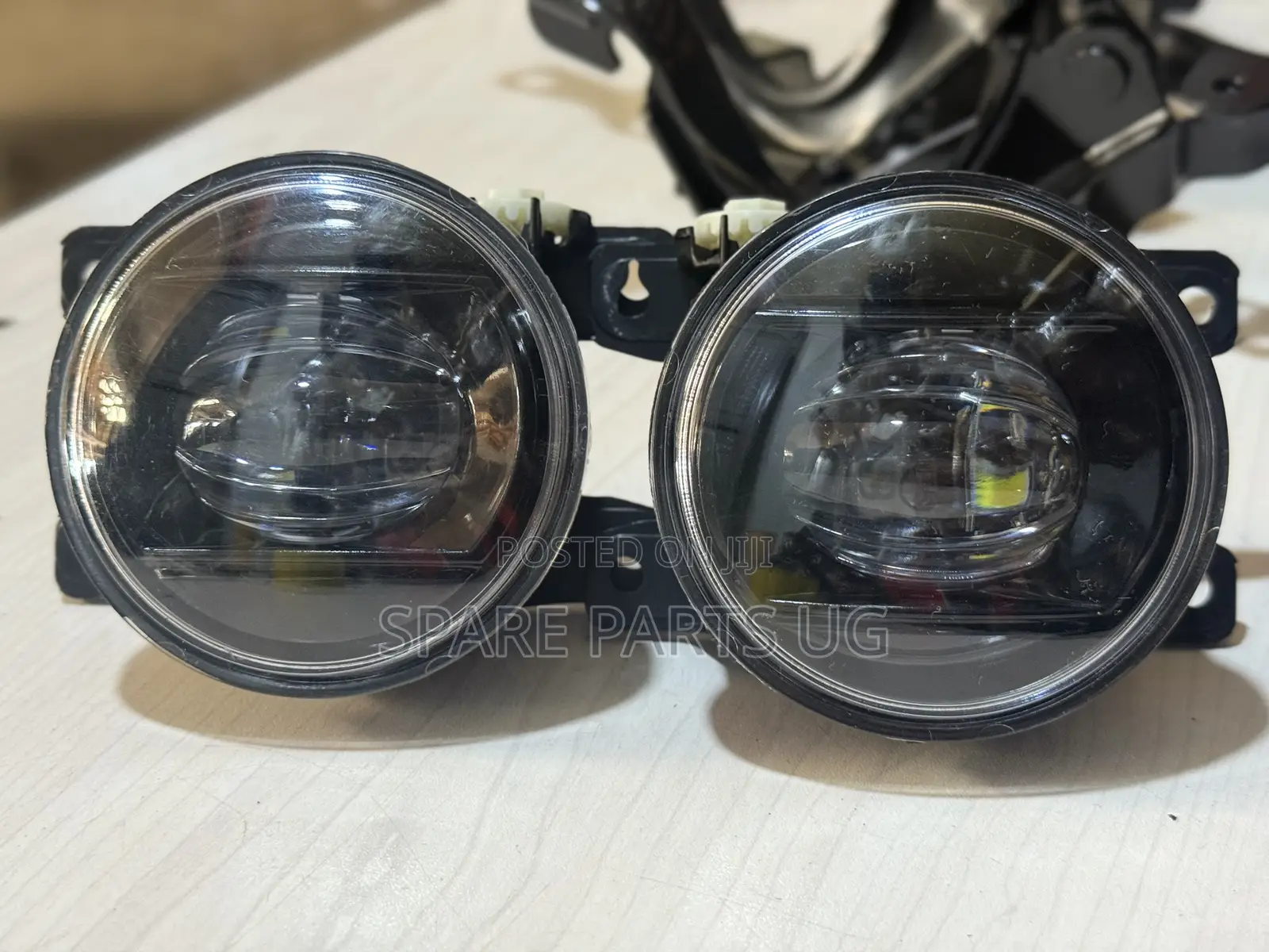 Isuzu Dmax 2020 Onwards Spotlights