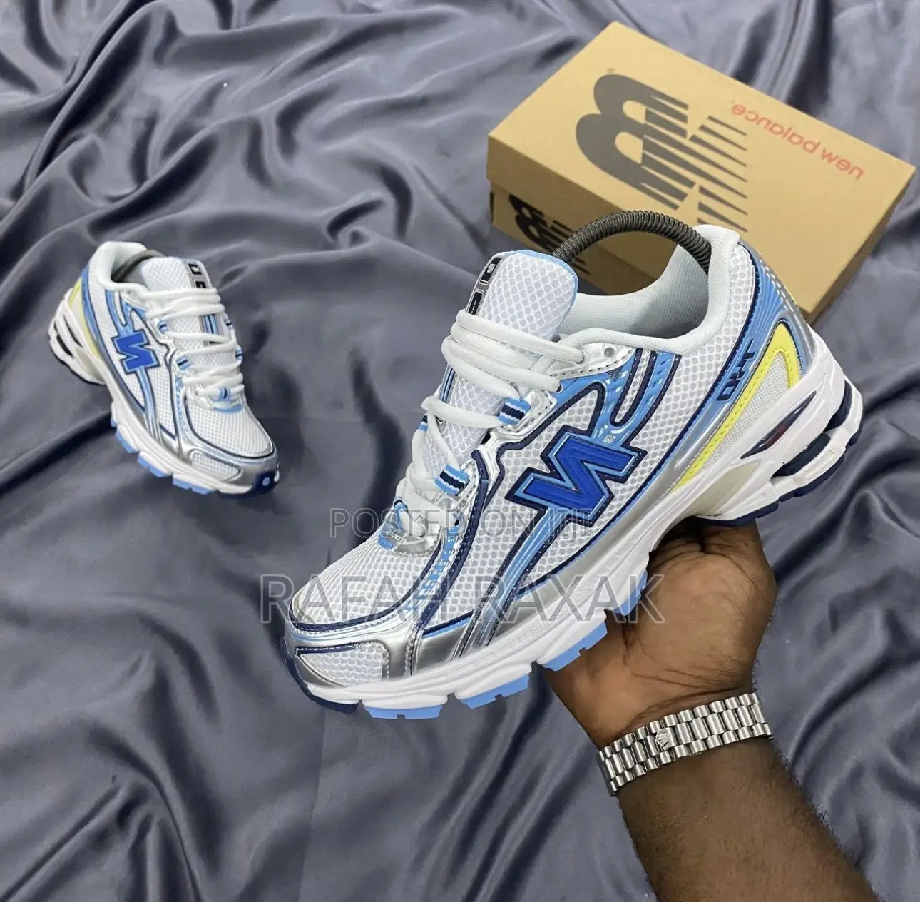 Unisex New Balance 740 White/Blue Sneakers